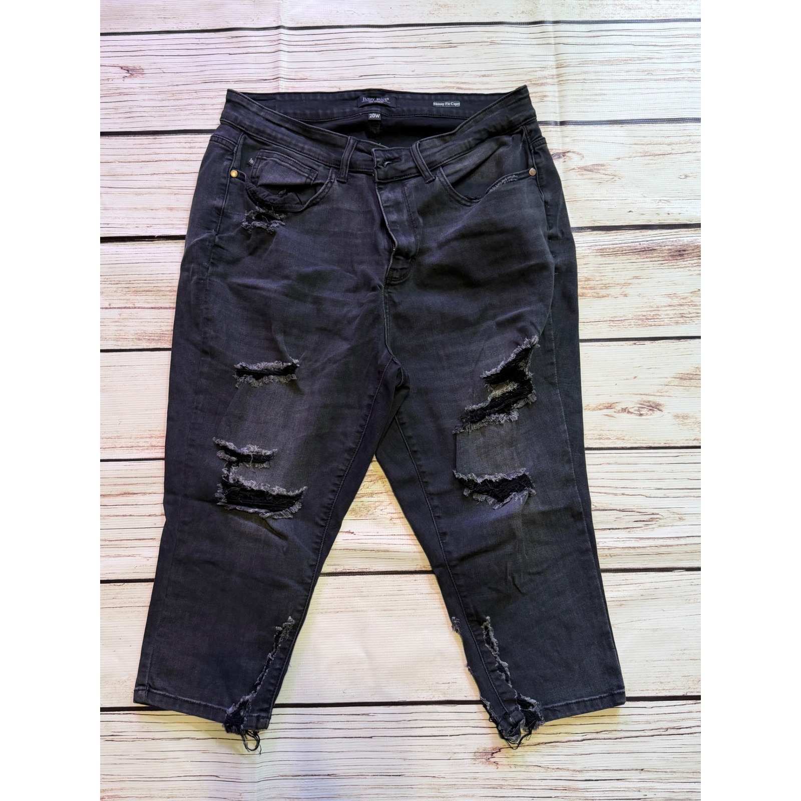Judy Blue Skinny Fit Capri Jeans Womens 20w Black Distressed Ripped Denim Plus